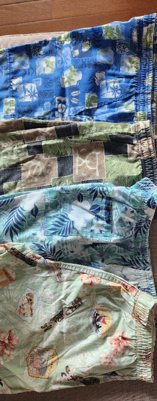 Women's Hawaiian & Tropical Print Boxer Shorts.